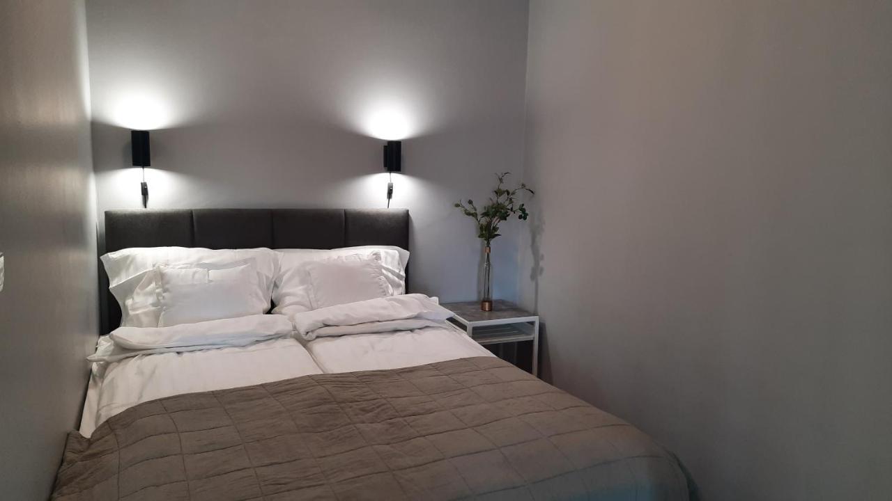 Nina Studio Apartment Μπιέλινα Εξωτερικό φωτογραφία