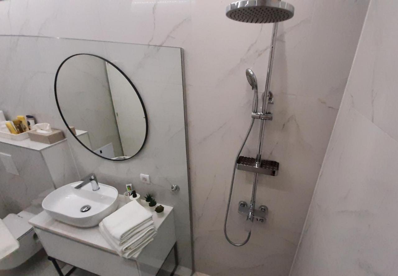 Nina Studio Apartment Μπιέλινα Εξωτερικό φωτογραφία
